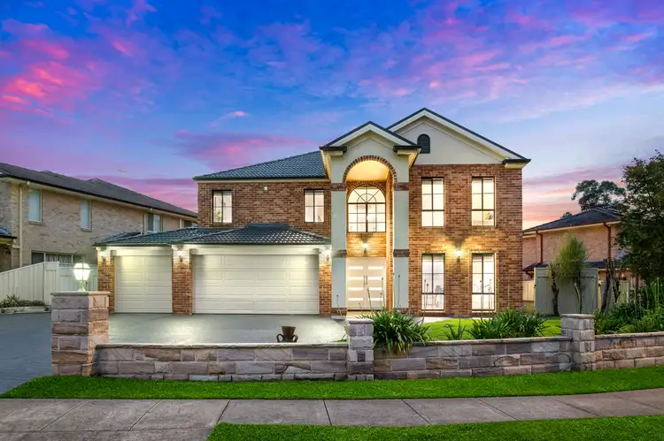 15 TANZANITE ST, Quakers Hill NSW 2763