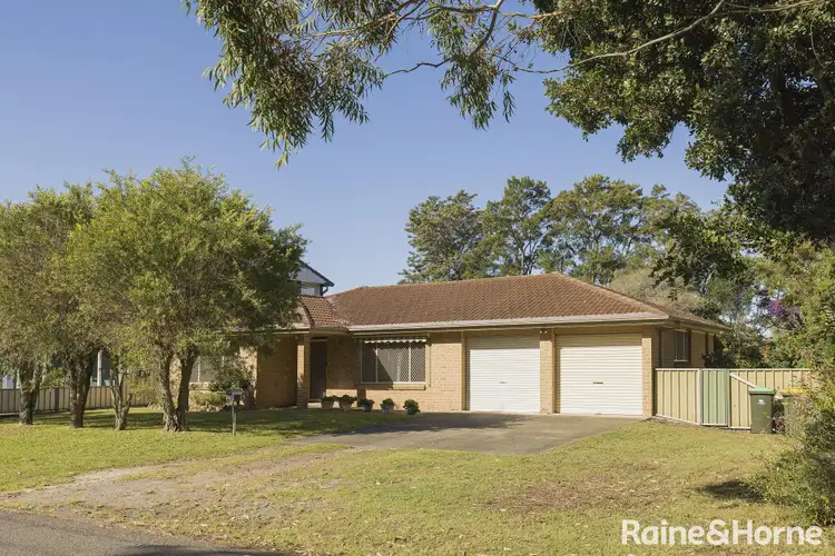 85 President Wilson Walk, Tanilba Bay NSW 2319