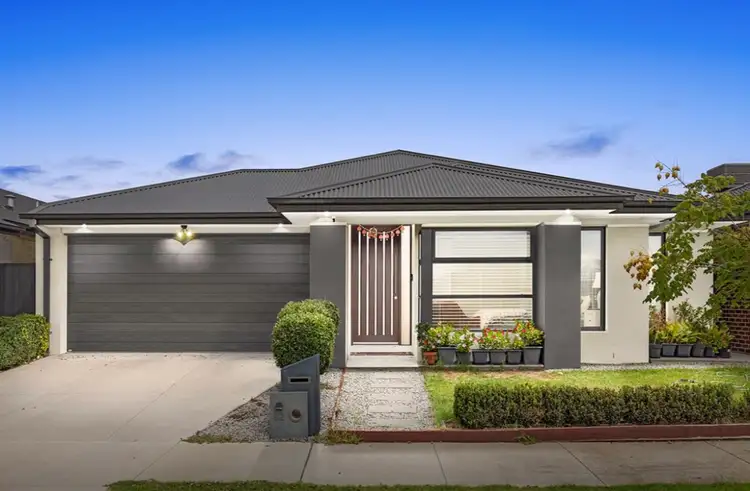 52 Dajarra Avenue, Wyndham Vale VIC 3024