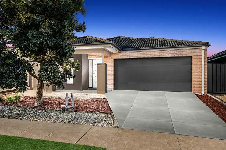 56 Eltham Parade, Manor Lakes VIC 3024