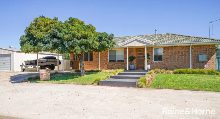 71 Eldershaw Drive, Forest Hill NSW 2651