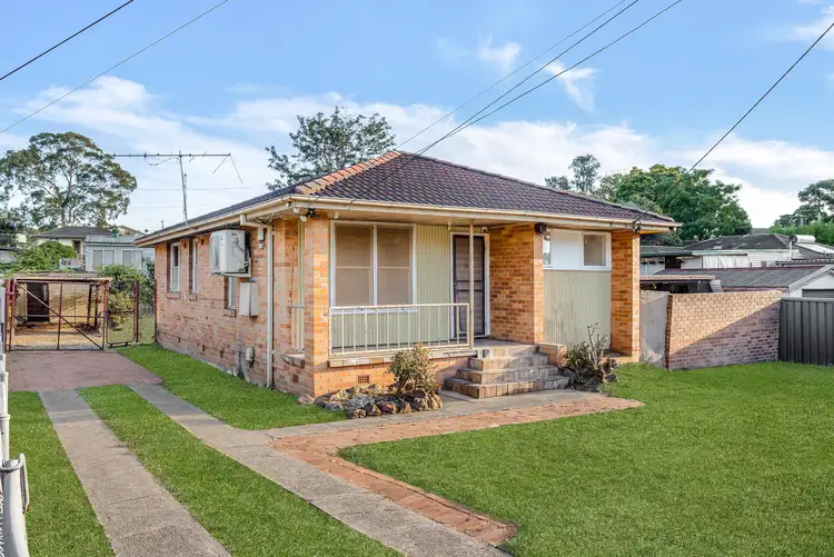 28 Kista Dan Avenue, Tregear NSW 2770