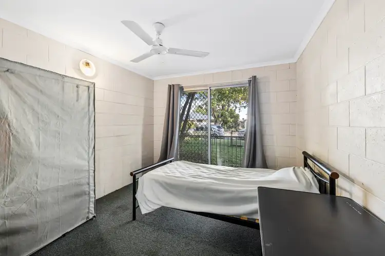 Fifth view of Homely block of units listing, 1-4/419 Campbell Street, Depot Hill QLD 4700
