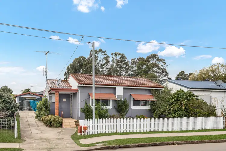 39 Kalang Ave, St Marys NSW 2760