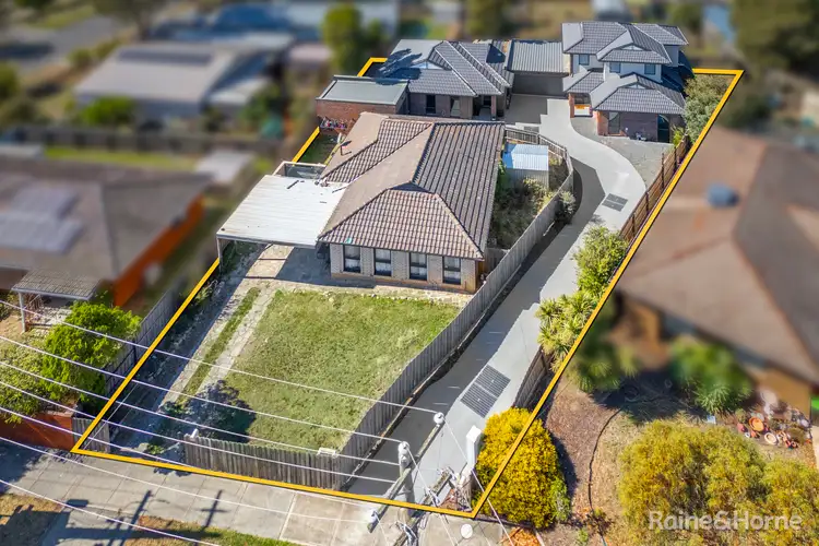 1,2 & 3/ 1 MELBA AVENUE, Sunbury VIC 3429