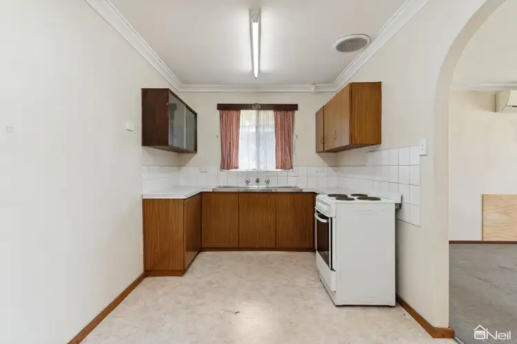 Fifth view of Homely house listing, 6 Erica Street, Kelmscott WA 6111