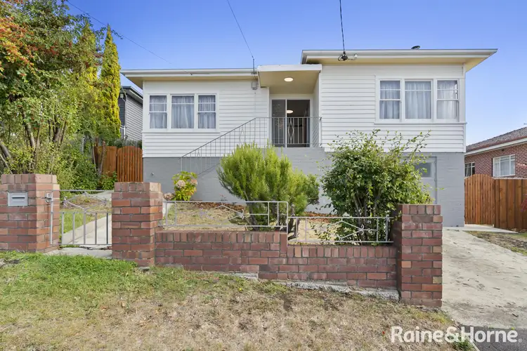 21 Eighth Avenue, West Moonah TAS 7009