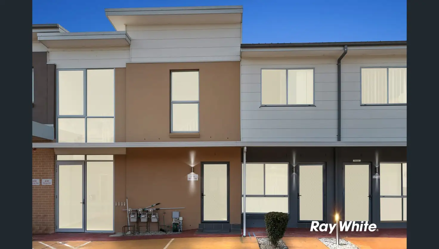 Main view of Homely townhouse listing, 2/54 Waring Crescent, Plumpton NSW 2761