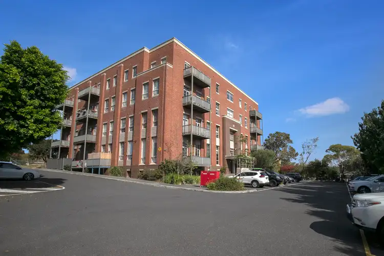 202/7 Ordnance Reserve, Maribyrnong VIC 3032