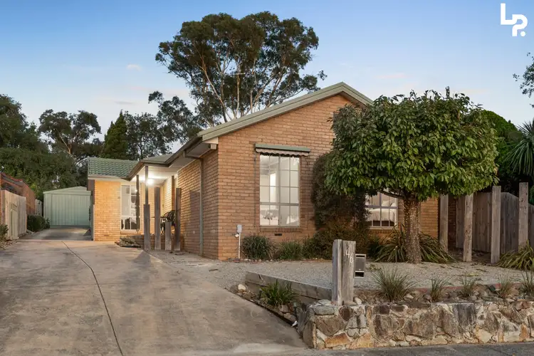 46 Coowarra Way