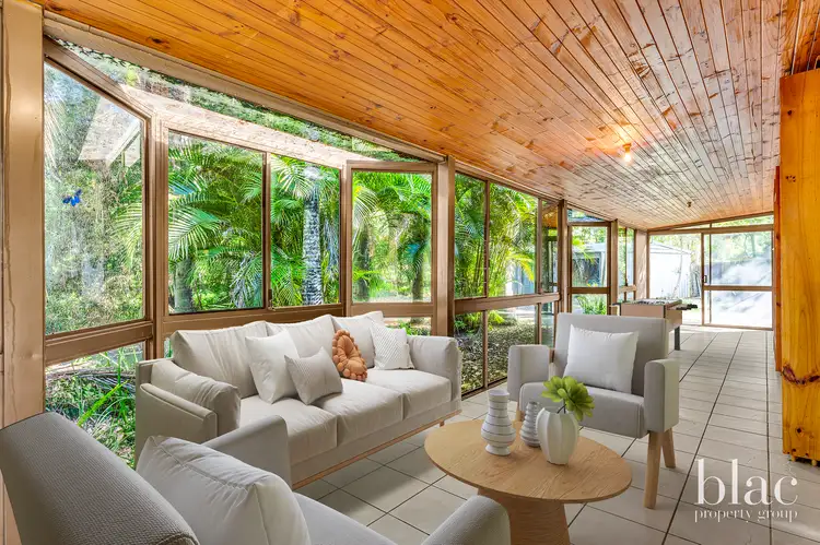 1 Beech Drive, Cashmere QLD 4500