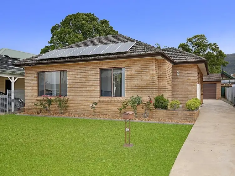 128 Meadow Street, Fairy Meadow NSW 2519