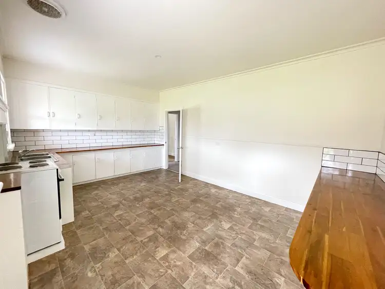 Fifth view of Homely house listing, 290 Bartons Road, Buffalo VIC 3958