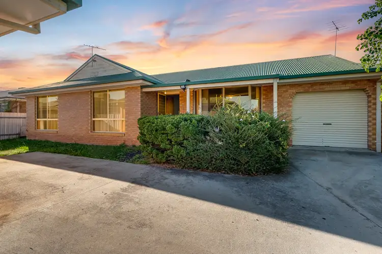 Main view of Homely unit listing, 2/14 Rachel Court, Lavington NSW 2641