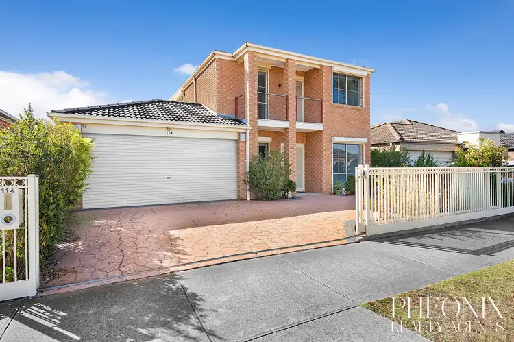 114 Rose Grange Boulevard, Tarneit VIC 3029