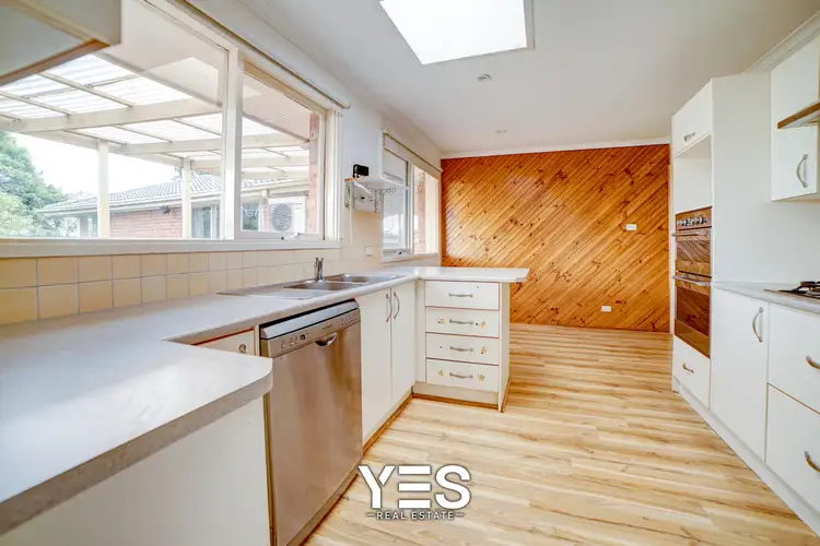 Fifth view of Homely house listing, 2 Cameelo Court, Ferntree Gully VIC 3156