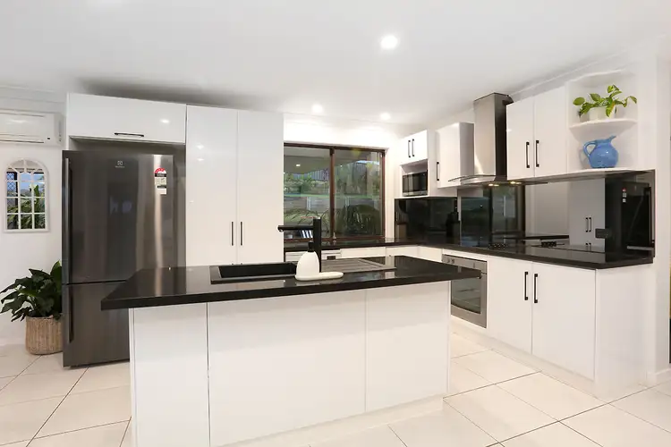 Fourth view of Homely house listing, 2 Jindivick Street, Worongary QLD 4213
