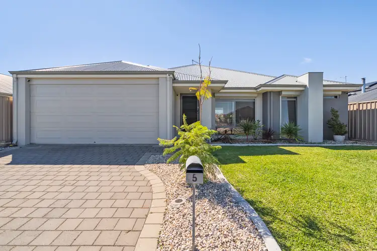5 Majorelle Way, Karnup WA 6176