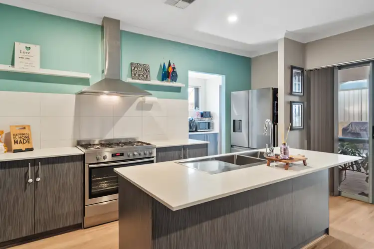 Sixth view of Homely house listing, 5 Majorelle Way, Karnup WA 6176