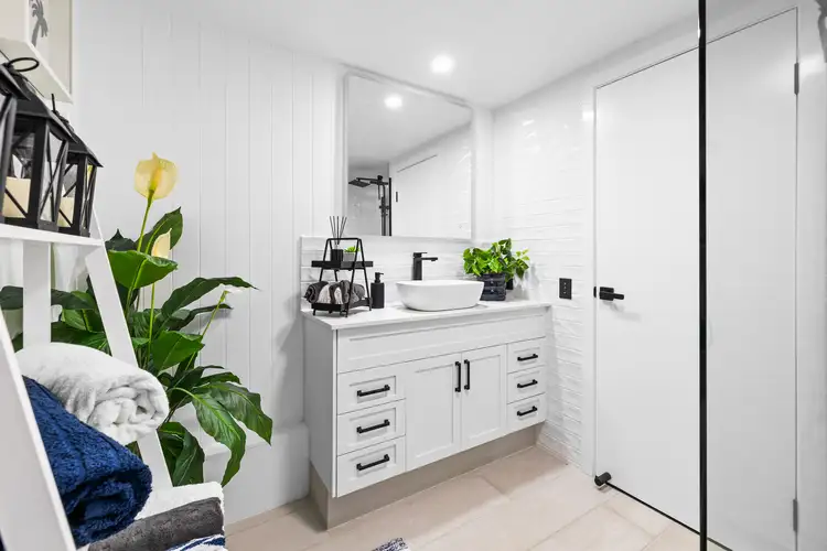 Fifth view of Homely unit listing, 24/1 Millennium Circuit, Pelican Waters QLD 4551