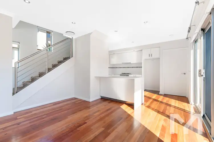 4/39 Murray Road, Bicton WA 6157
