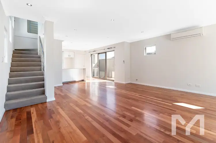 4/39 Murray Road, Bicton WA 6157