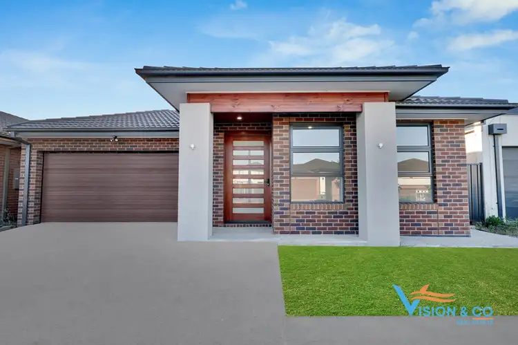 12 Moonlight way, Mickleham VIC 3064