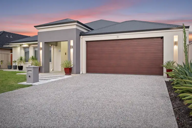 Second view of Homely house listing, 10 Domina Turn, Caversham WA 6055