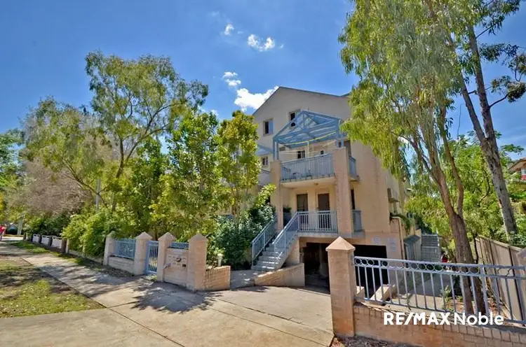 46 Hassall Street