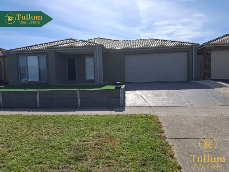 87 Greendale Boulevard, Pakenham VIC 3810