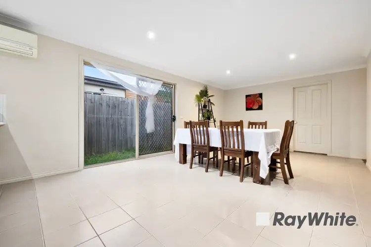 Sixth view of Homely house listing, 25 Pepperbush Circuit, Cranbourne VIC 3977