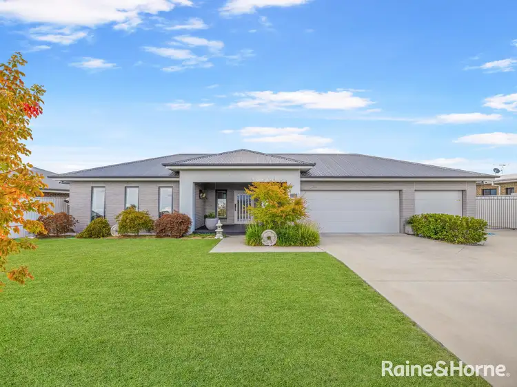 4 Carrol Avenue, Eglinton NSW 2795