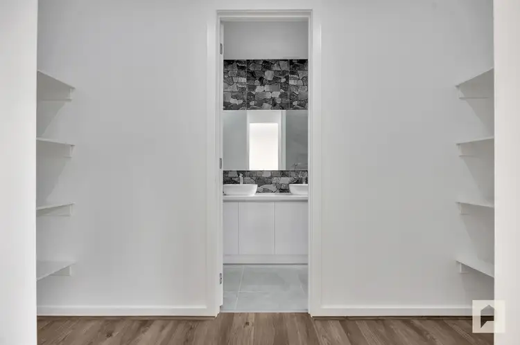 Fifth view of Homely house listing, 113 Leadbeater Circuit, Beveridge VIC 3753