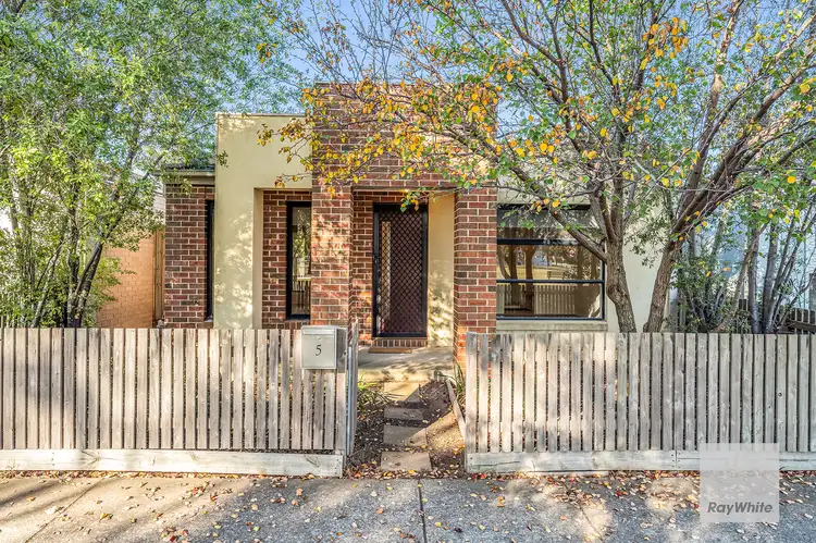 5 Deauville Lane, Deer Park VIC 3023