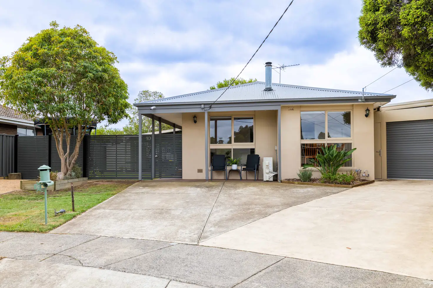 Main view of Homely house listing, 10 Ashton Street, Sunbury VIC 3429