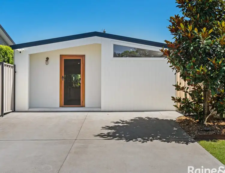 A/6 Boeing Avenue, Lake Conjola NSW 2539