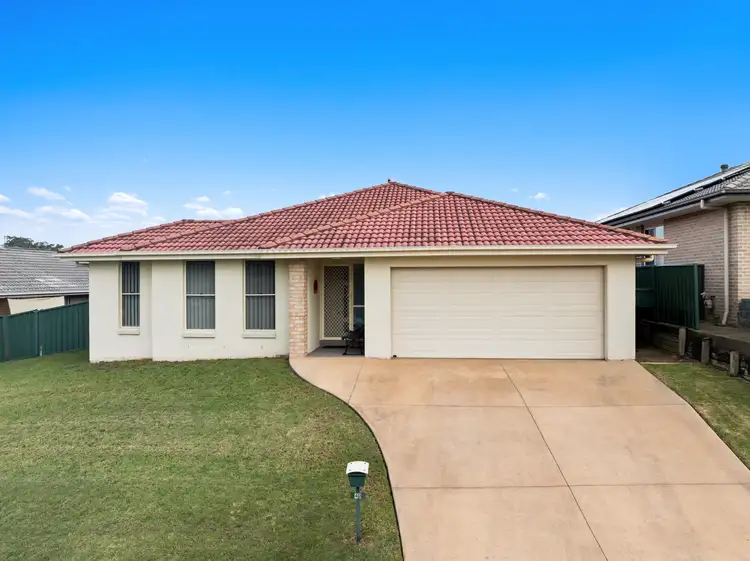 Main view of Homely house listing, 40 Mileham Circuit, Rutherford NSW 2320