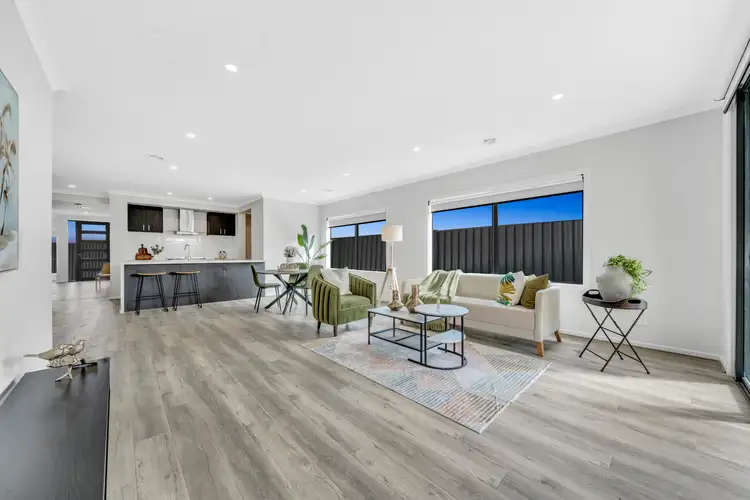 Fifth view of Homely house listing, 19 Sienna Crescent, Clyde VIC 3978