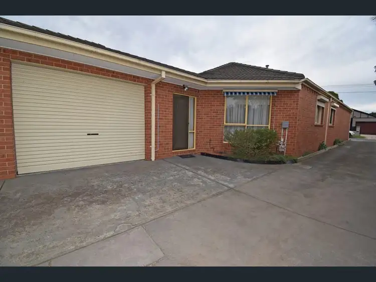 2/17 Wheeler Street, Ormond VIC 3204