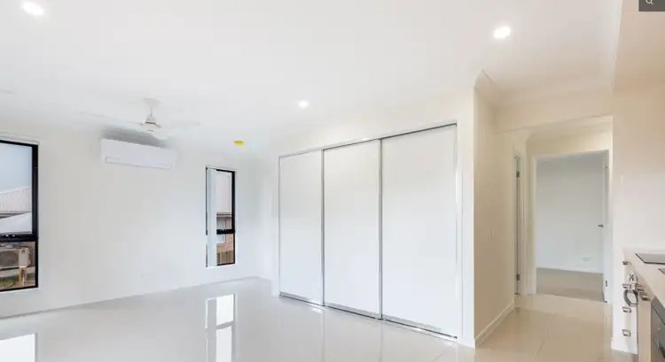 Third view of Homely house listing, 2/47 Ludwig Street, Leichhardt QLD 4305
