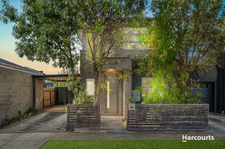 7 Renown Street, Maidstone VIC 3012