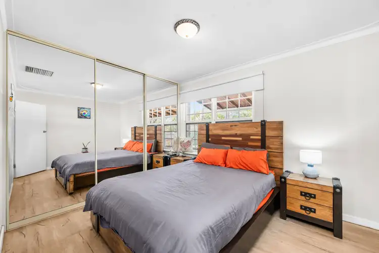 Fifth view of Homely house listing, 36 Waratah Drive, Camillo WA 6111