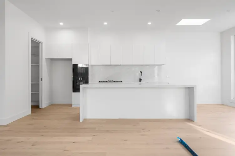 2/7 Banner Court, Glen Waverley VIC 3150