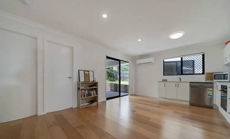 Sixth view of Homely house listing, 8A Burton Court, Boronia Heights QLD 4124