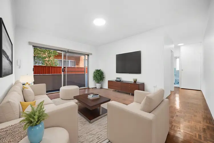 4/4 Mooney Street, Strathfield South NSW 2136