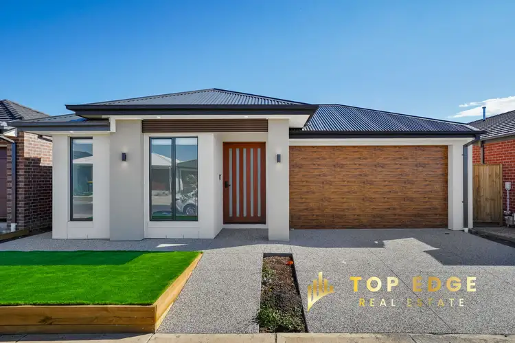 19 Cosgrove st, Tarneit VIC 3029