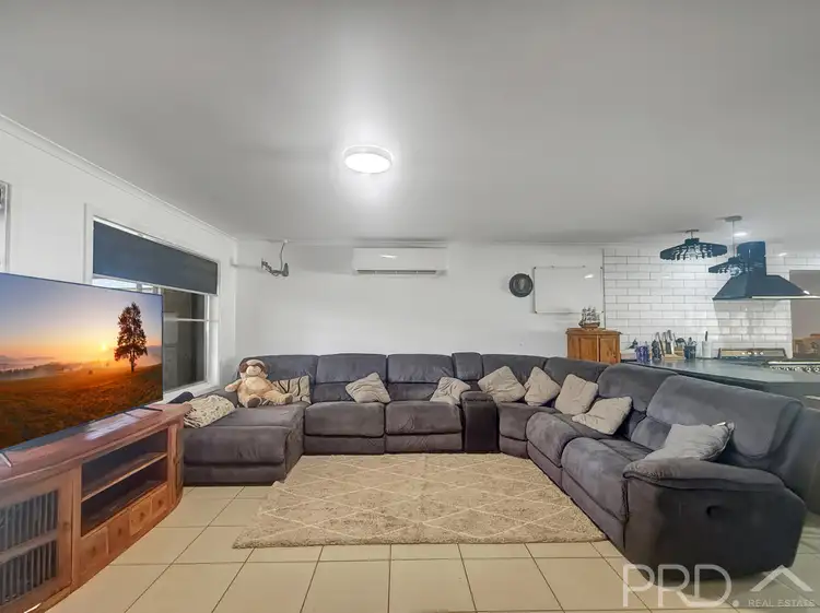 Third view of Homely house listing, 33 Padbury Way, Bulgarra WA 6714