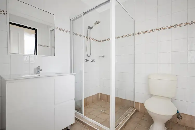 Sixth view of Homely apartment listing, 16 & 16A/72-78 Constitution Road, Meadowbank NSW 2114