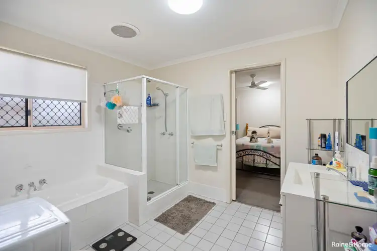 Fifth view of Homely semi-detached listing, 2/83 Honeysuckle Avenue, Kawungan QLD 4655