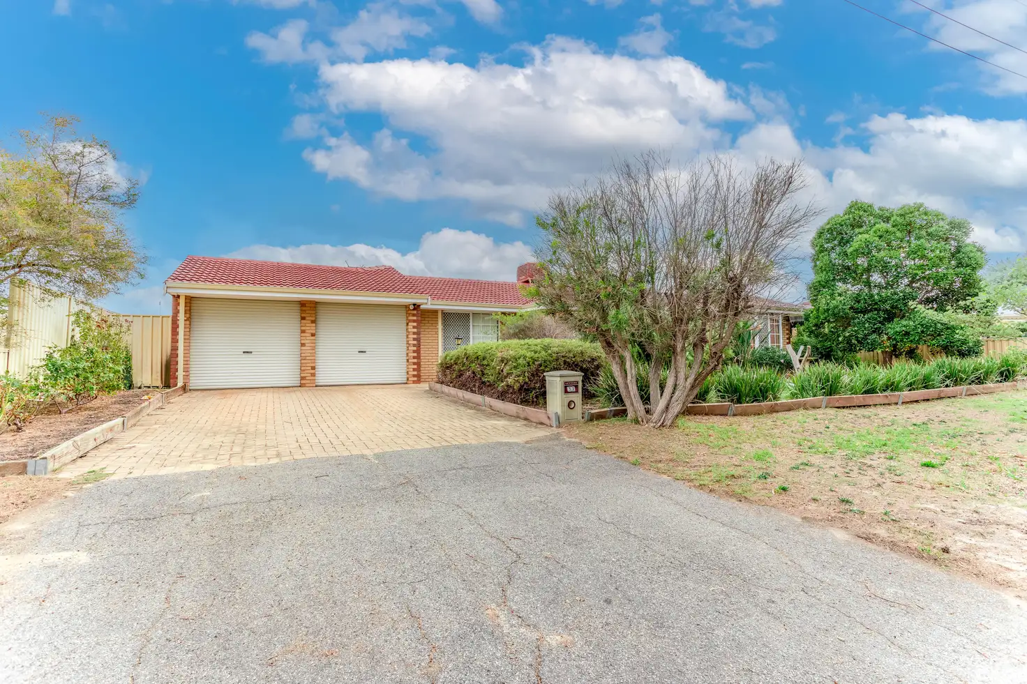 Main view of Homely house listing, 32 Hemingway Drive, Camillo WA 6111